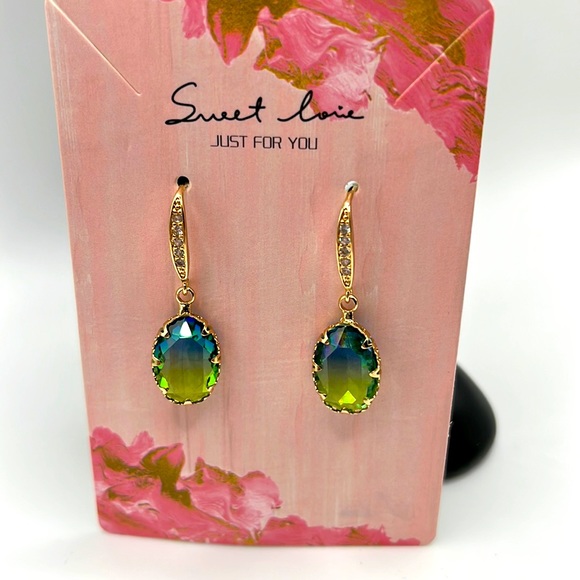 Cubic Zirconia Drop Earrings - Picture 1 of 4